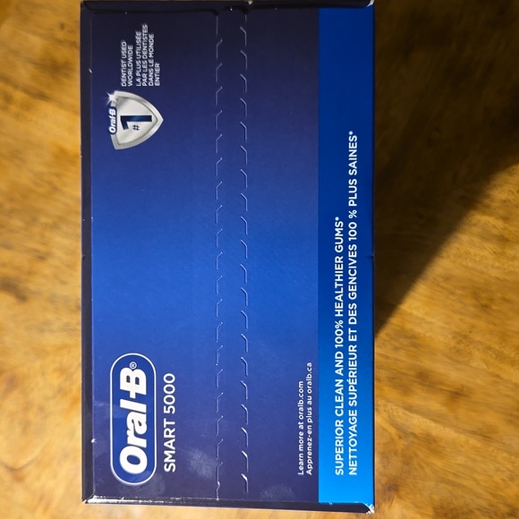 Oral B Smart 5000 Rechargeable Toothbrush With Bluetooth - Picture 5 of 8